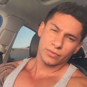 Meet your Posher, Giovanni